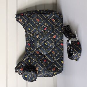 Lug winger crossbody bag